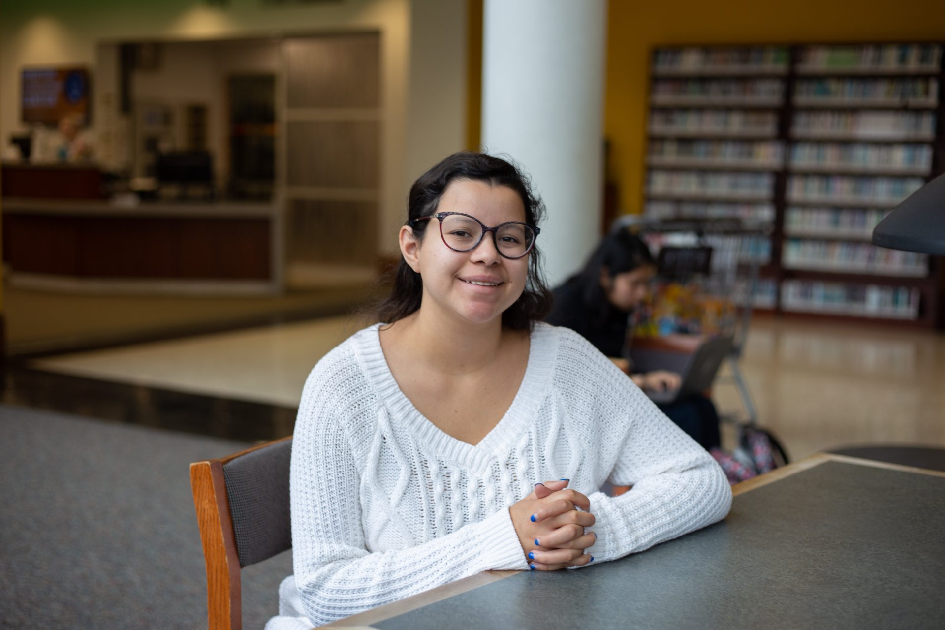 Mariana Cardenas poses in the Campbell Library.