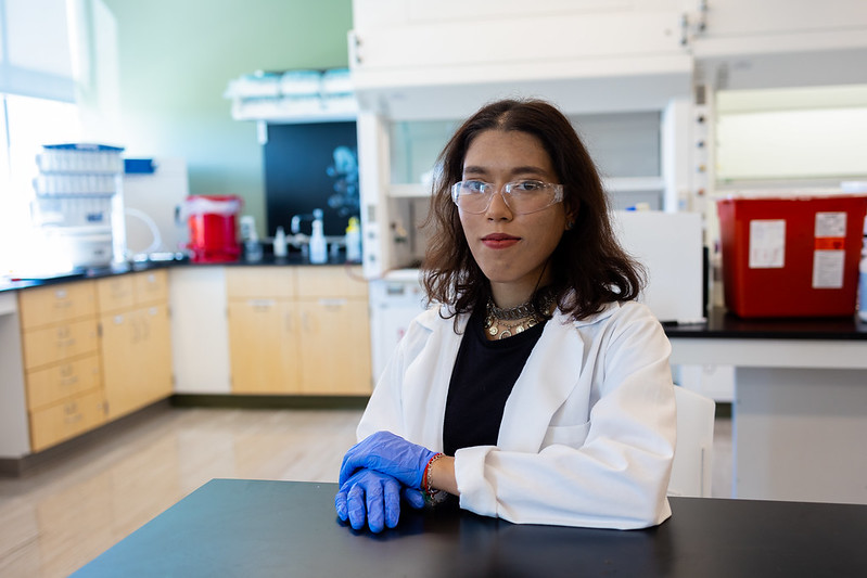 Camila Vardar Headshot in Lab.