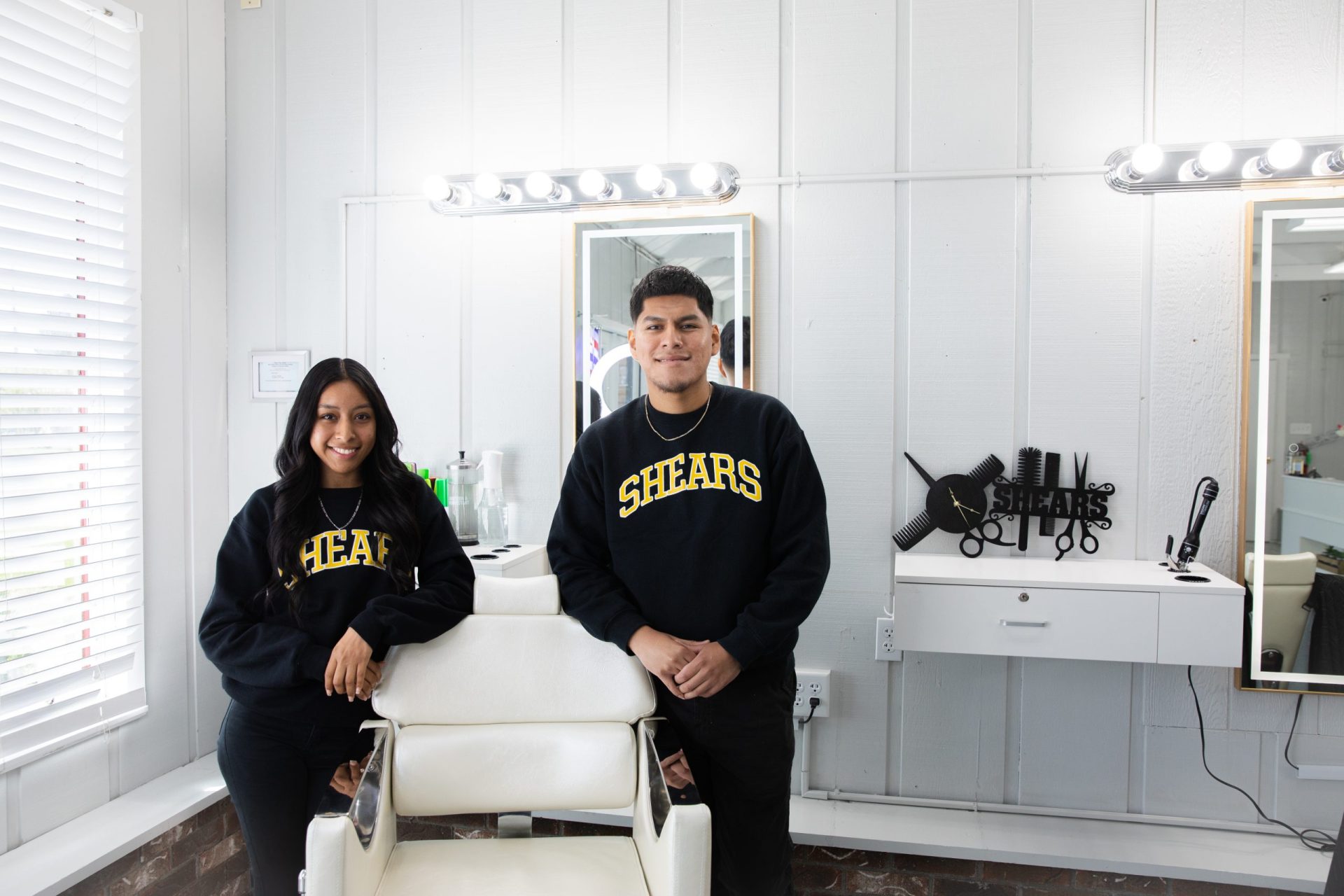 New Venture Expo Pitch Transformed Into Shears Hair Studio [VIDEO]